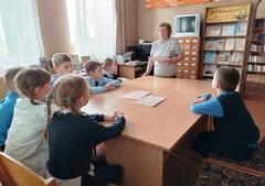 Историко-познавательный турнир “Память жива”